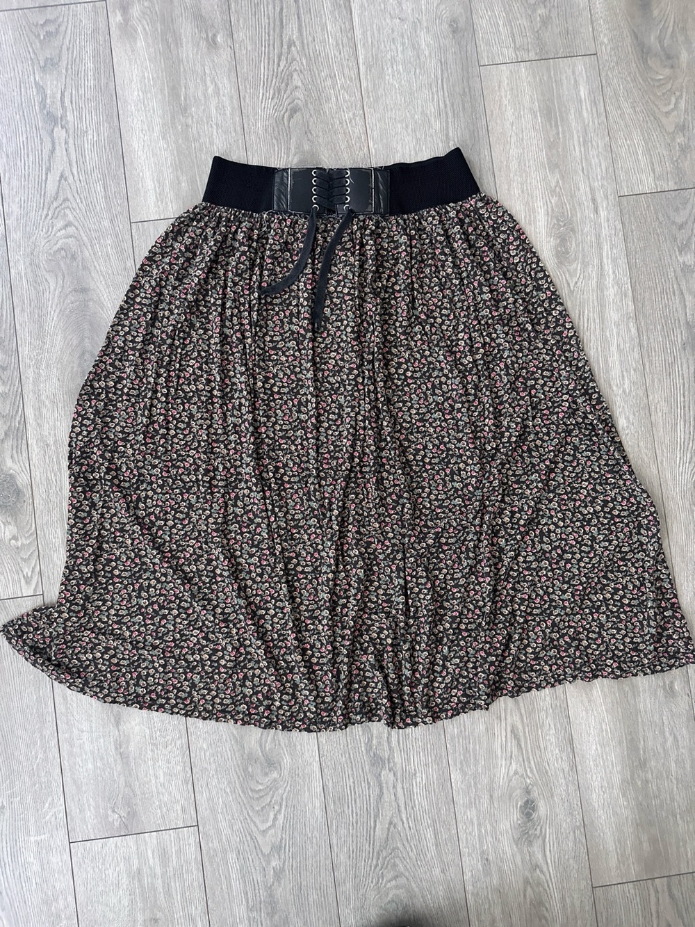 floral print corset belt peasant skirt